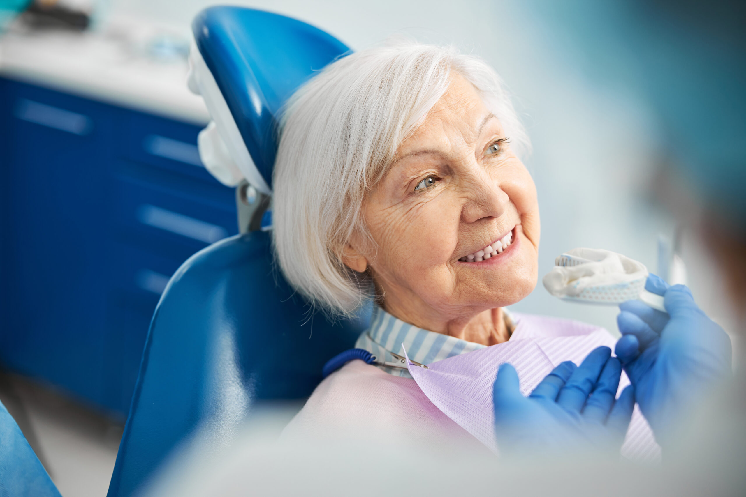 How Much Dental Coverage Do Seniors Need? 
